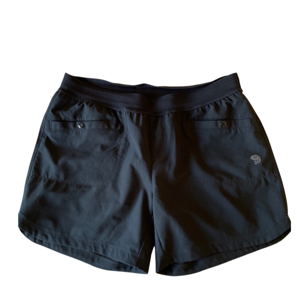 Mountain Hardwear. hiking/athletic shorts. Excellent condition.